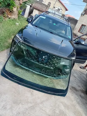 Hyundai Santafe 2019/2020 Windscreen Glass Available Installed