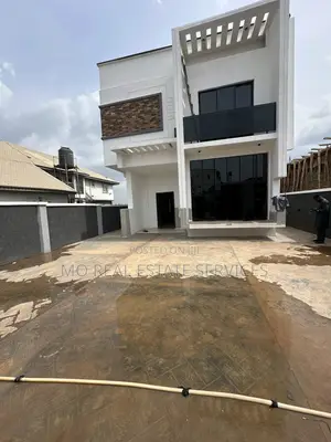 4bdrm Duplex in Olusegun Obasanjo, Abeokuta South for sale