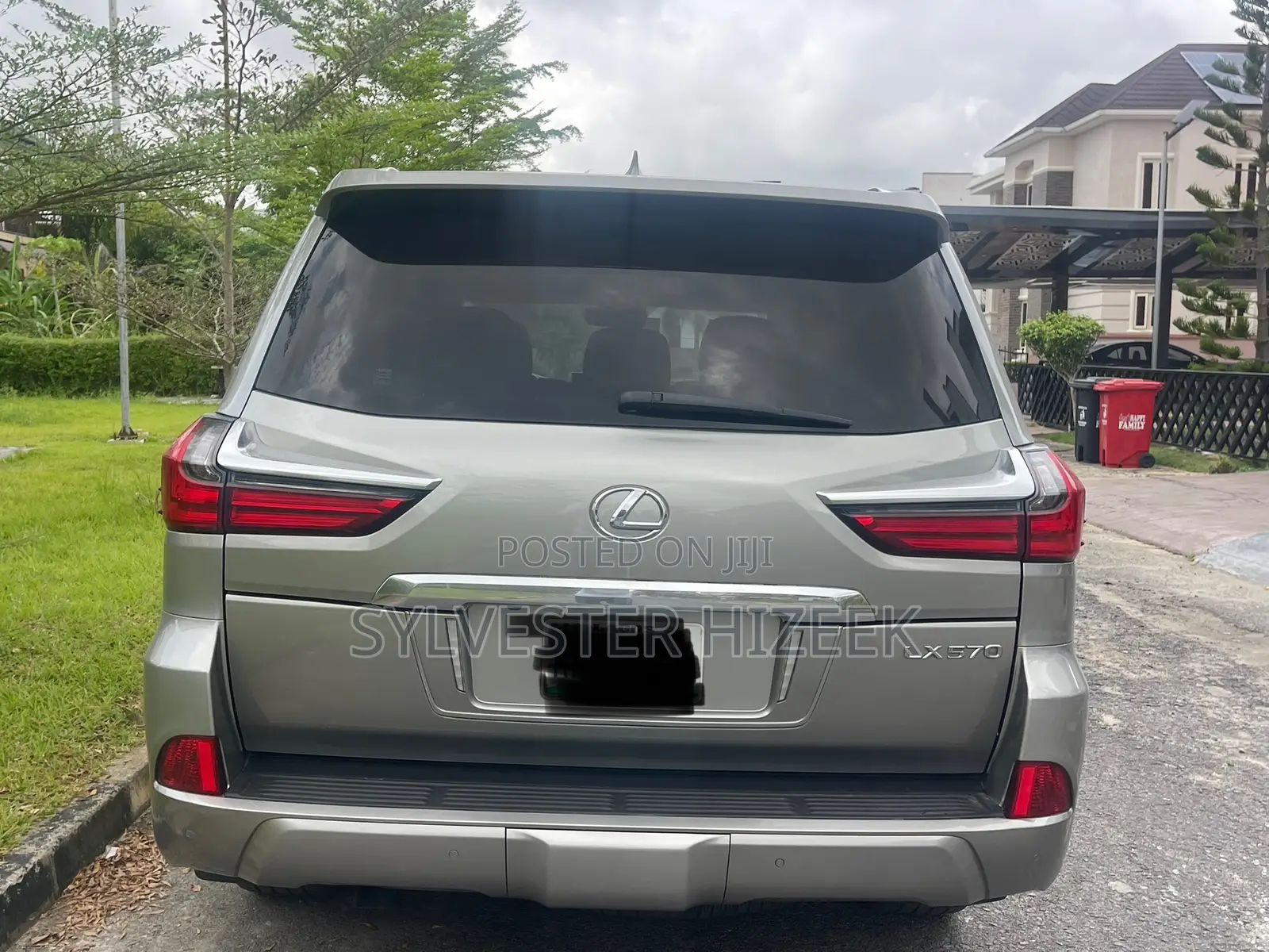 Lexus LX 2021 Gray