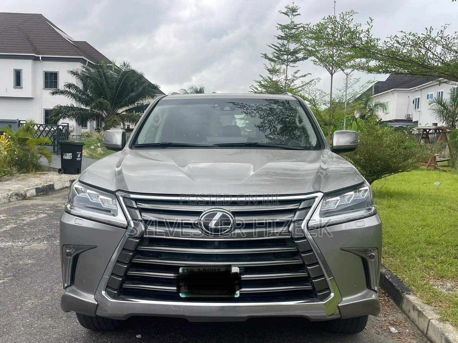 Lexus LX 2021 Gray