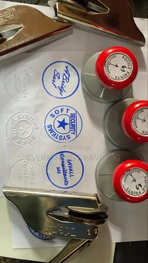 High Graded, Professional Customised Circle Pre-Inked Stamp