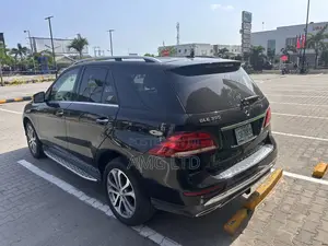 Mercedes-Benz GLE-Class GLE 350 2016 Black