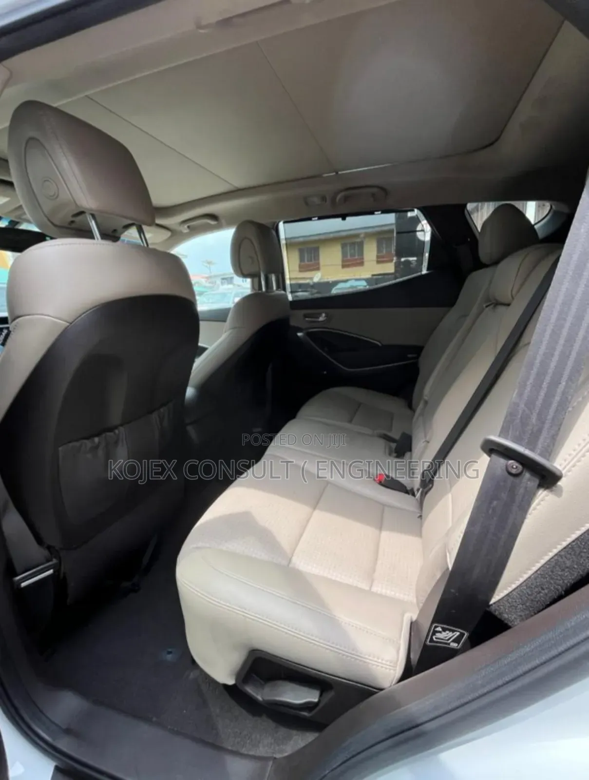 Hyundai Santa Fe 2015 White