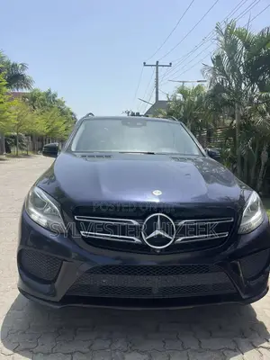 Mercedes-Benz GLE-Class 2018 Blue
