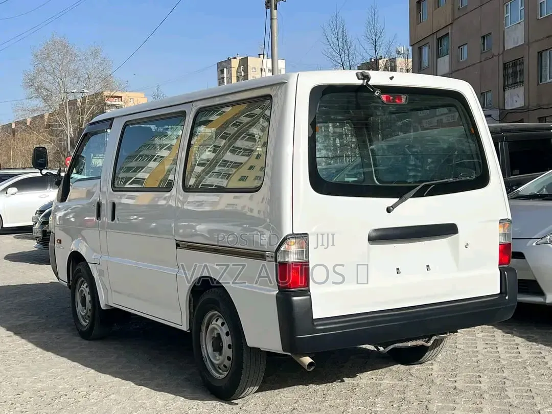 Mazda Bongo 2013 White