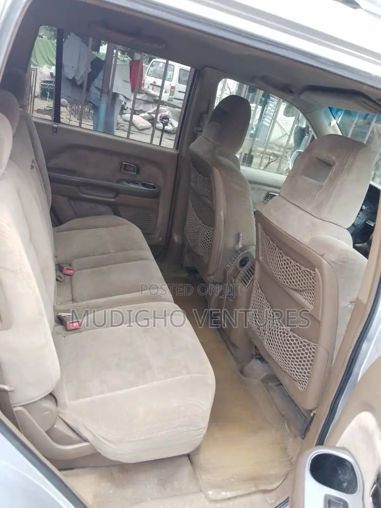 Honda Pilot 2006 Red
