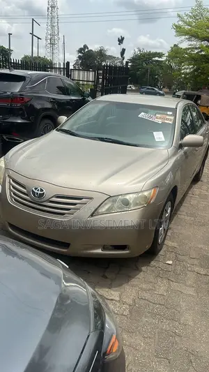 Toyota Camry 2.4 LE 2008 Gold