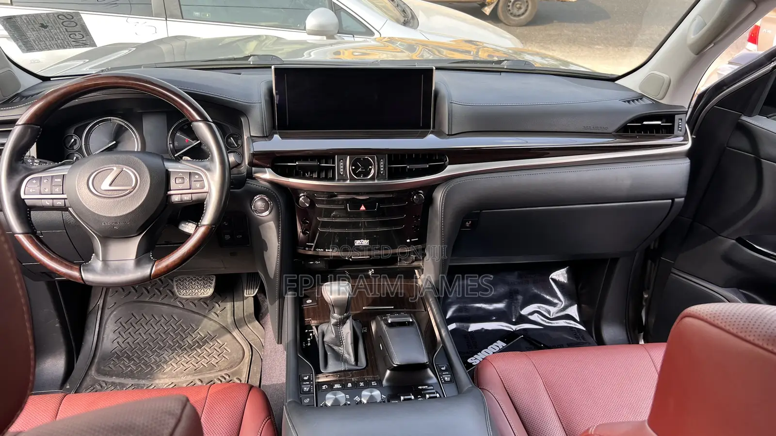 Lexus LX 570 AWD 2018 Silver