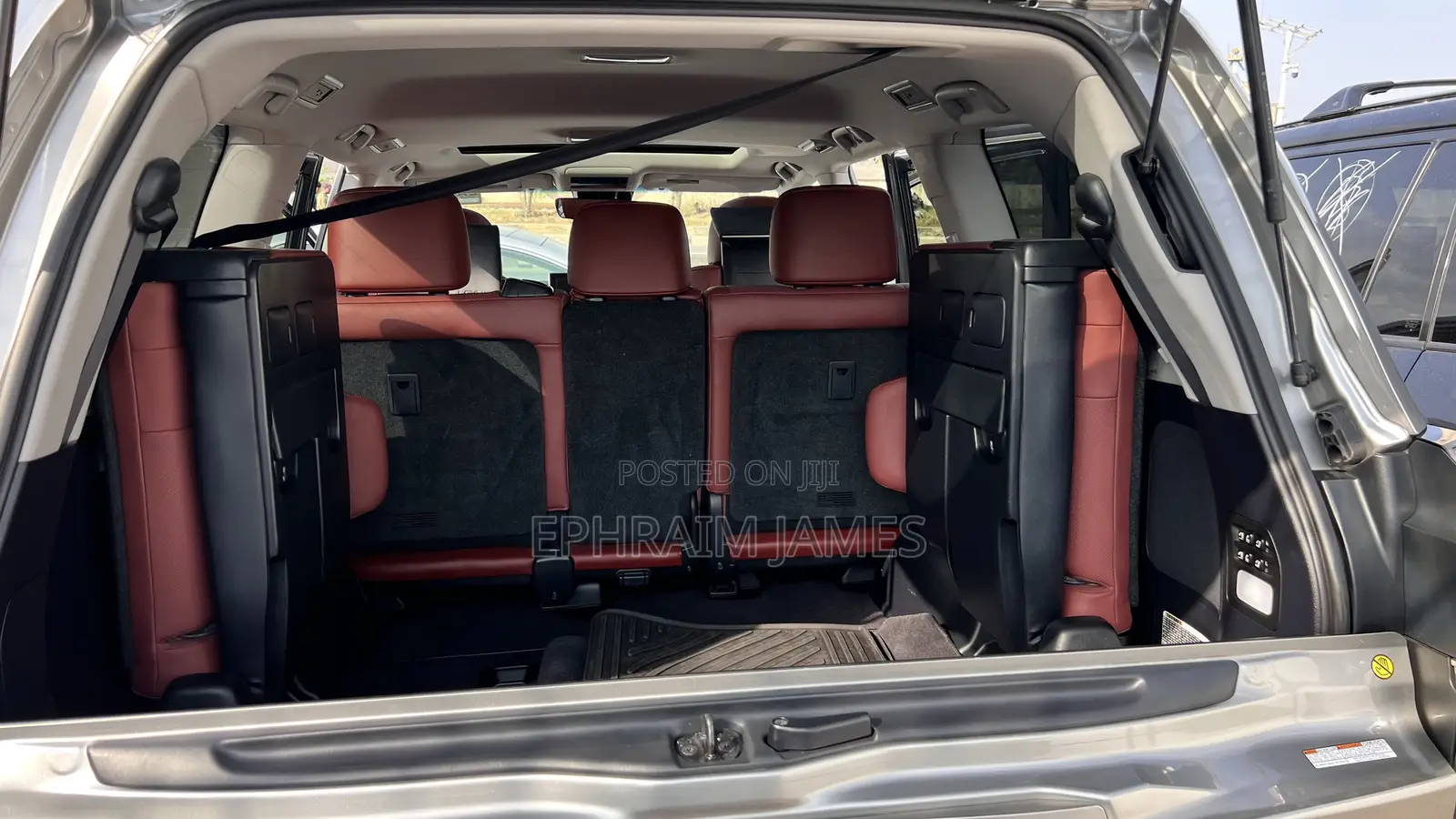 Lexus LX 570 AWD 2018 Silver