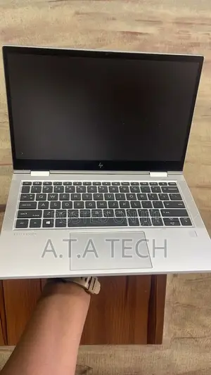 Laptop HP EliteBook 830 G7 16GB Intel Core i7 SSD 256GB