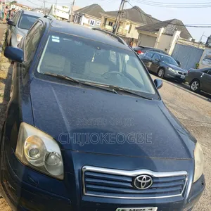 Toyota Avensis 2001 Blue