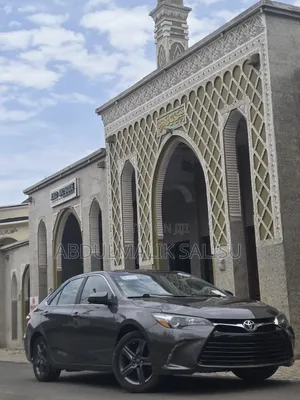 Toyota Camry 2015 Gray