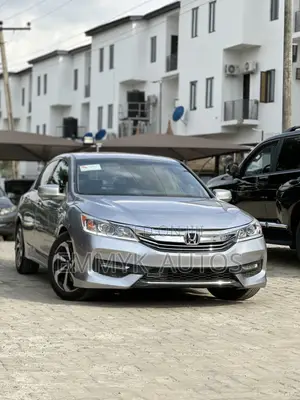 Honda Accord EX 4dr Sedan FWD (2.4L 4cyl 2A) 2017 Silver