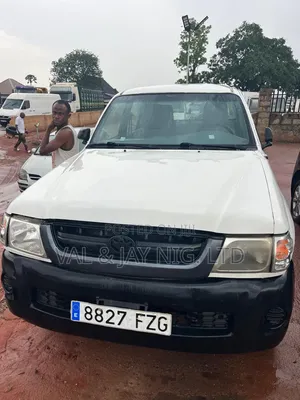 Toyota Hilux 1996 White