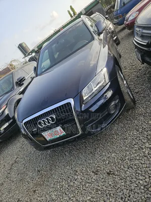 Audi Q5 2012 Black