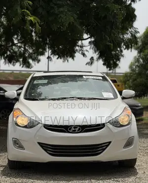 Hyundai Elantra Limited 2012 White