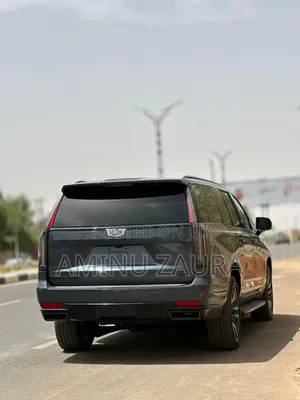 Cadillac Escalade ESV 2021 Gray