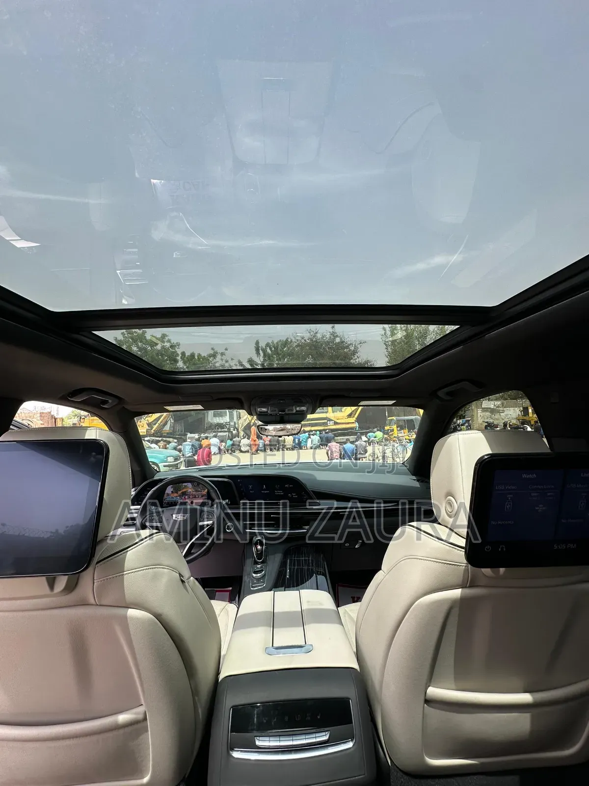 Cadillac Escalade ESV 2021 Gray
