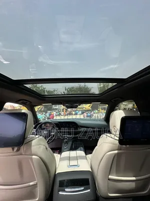 Cadillac Escalade ESV 2021 Gray