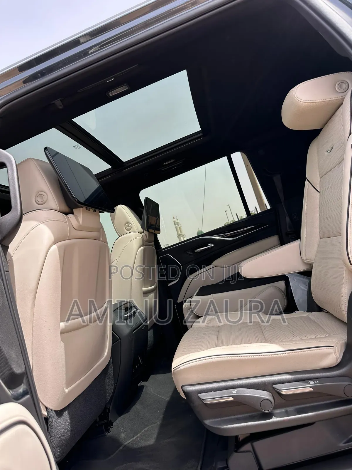 Cadillac Escalade ESV 2021 Gray