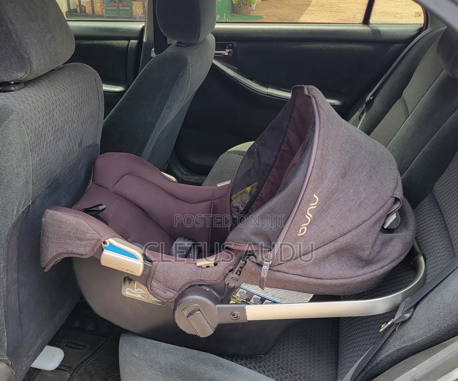 Nuna Infants Car Seat