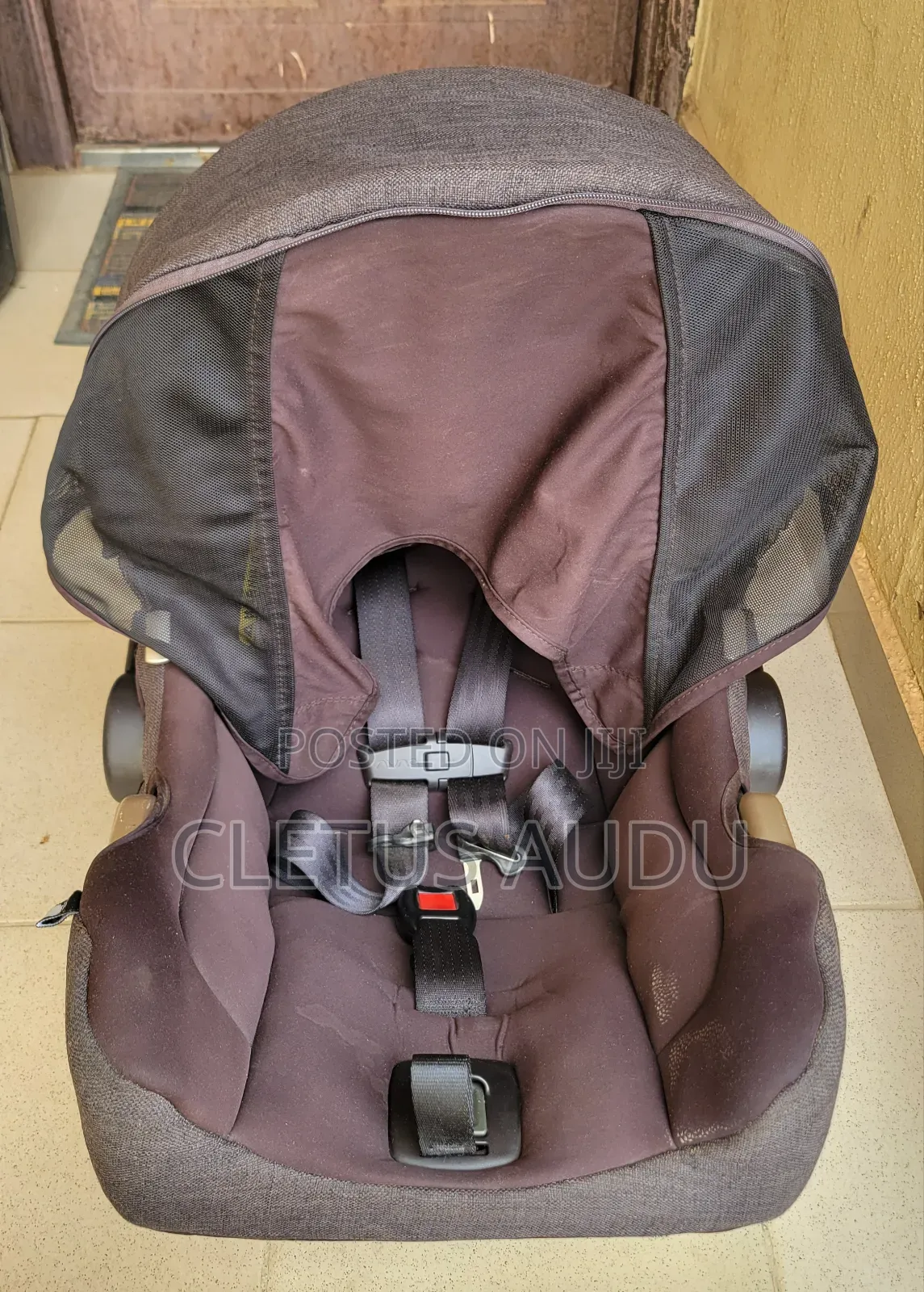 Nuna Infants Car Seat