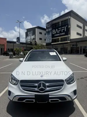 Mercedes-Benz GLC-Class 2021 White