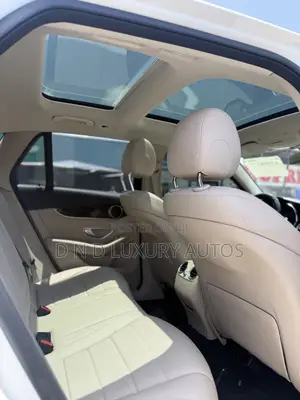 Mercedes-Benz GLC-Class 2021 White