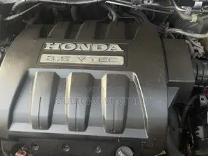Honda Pilot 2004 Silver