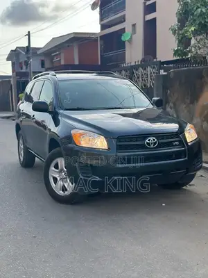 Toyota RAV4 2011
