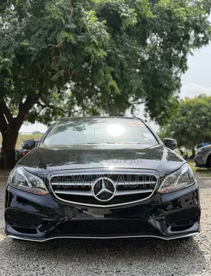Mercedes-Benz E350 Base 4Matic Sedan AWD (3.5L 6cyl 7A) 2015 Black