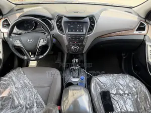 Hyundai Santa Fe SEL Plus 2.4 FWD 2019 Silver