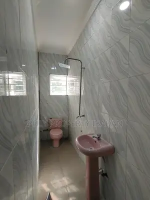 2bdrm Block of Flats in Isokan Estate, Ibadan for rent