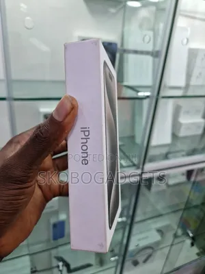 New Apple iPhone 15 Pro 256 GB
