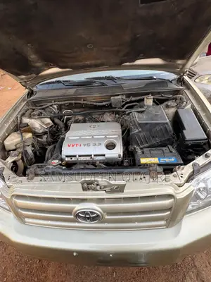 Toyota Highlander Limited V6 2006 Gold