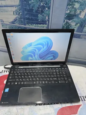 Laptop Toshiba Dynabook t552 4GB Intel Pentium HDD 750GB