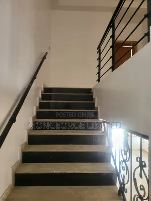 4bdrm Duplex in Lekki Phase 1 for rent