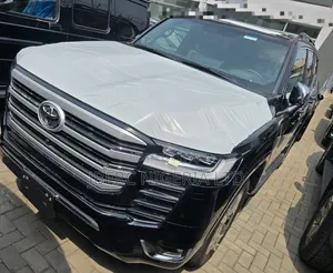 New Toyota Land Cruiser 2026 Black