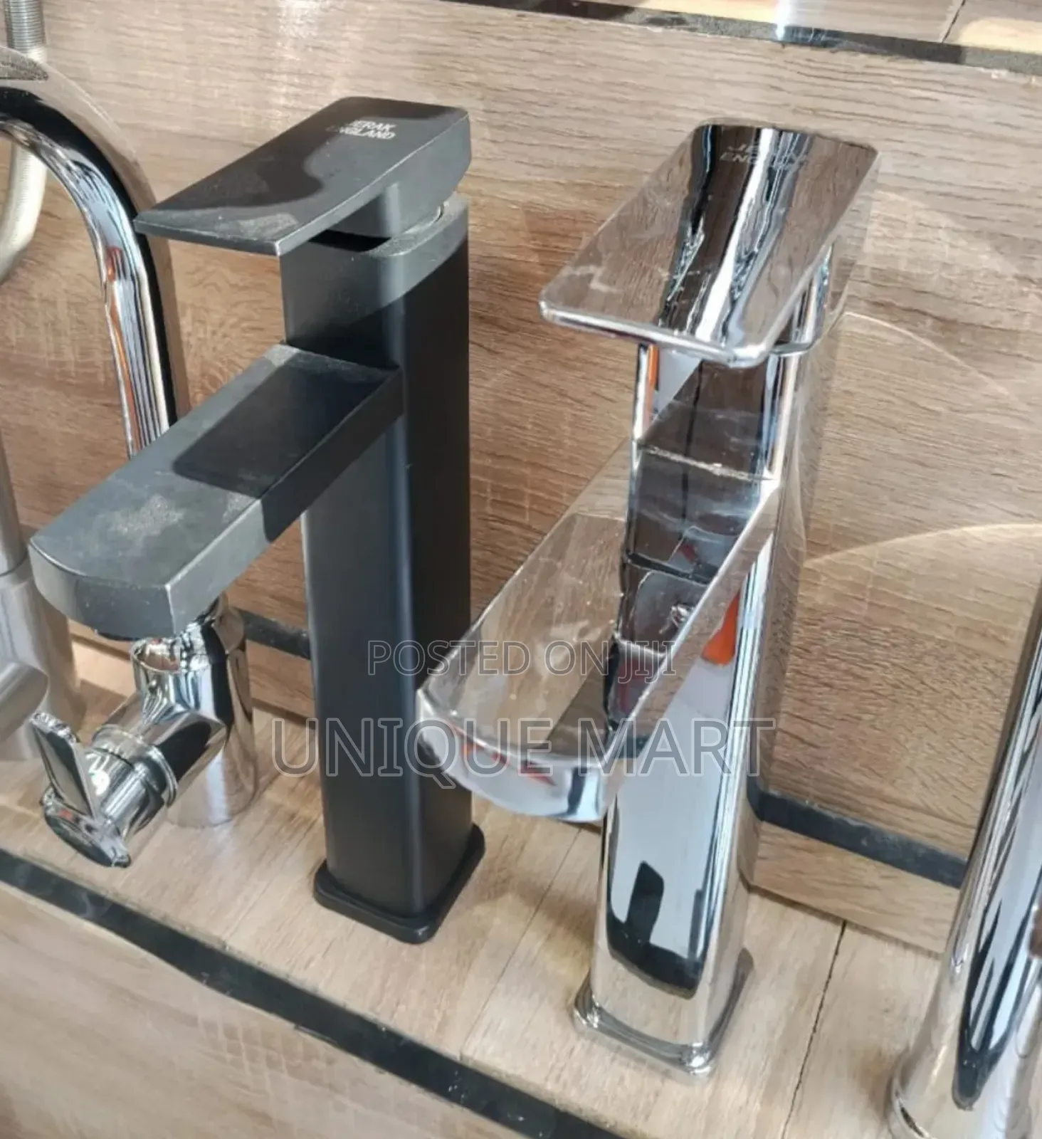 Quality Black and Chrome Mixer Basin Tap