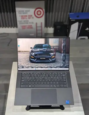 Laptop Dell XPS 15 9530 32GB Intel Core i7 SSD 1T