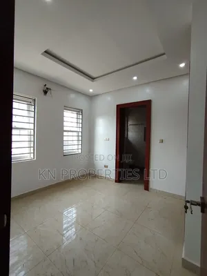 3bdrm Apartment in Kaura for rent
