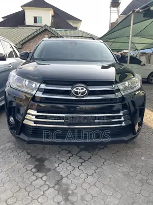 Toyota Highlander XLE 2019 Black