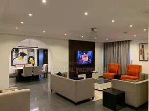 4-Bedroom Luxury Apartment With Pool at Lekki Phase 1