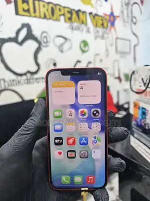 Apple iPhone 12 128 GB Red