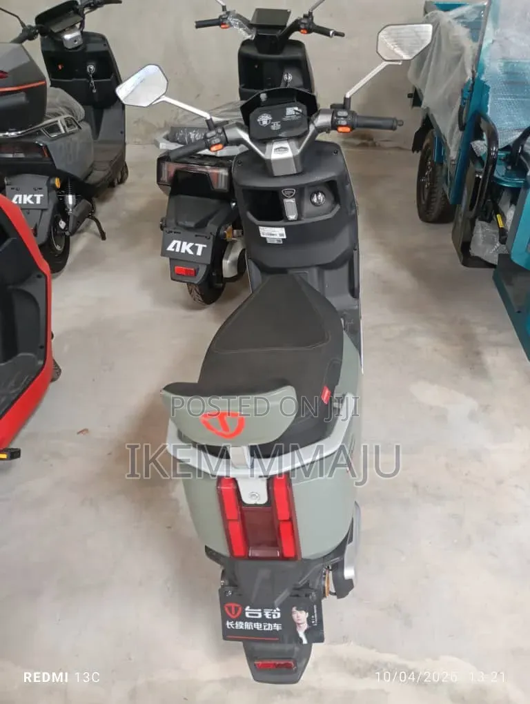 New Motorcycle 2025 Gray