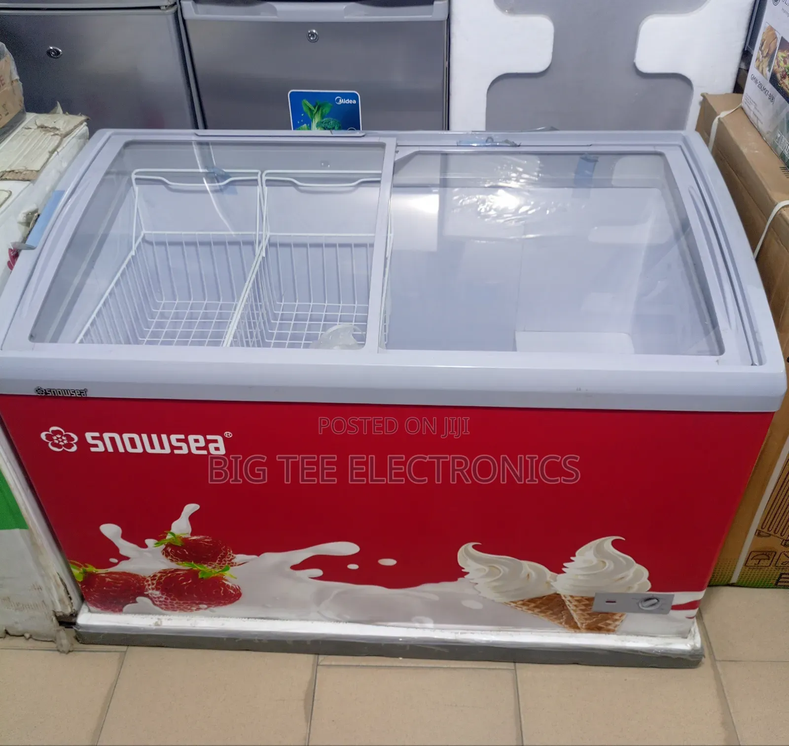 Snowsea Showcase Display Freezer (Model 480)