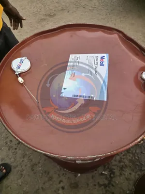 Mobil Dte Oil Light [208l/Drum]