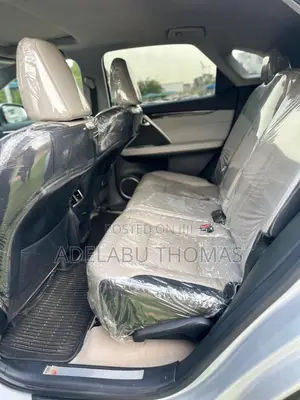 Lexus RX 350 FWD 2017 Gold