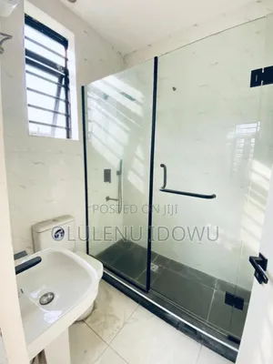 Furnished 5bdrm Duplex in Lekki Phase 1 for sale