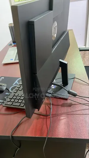 New Desktop Computer HP ProOne 600 G3 8GB Intel Core i5 SSD 256GB